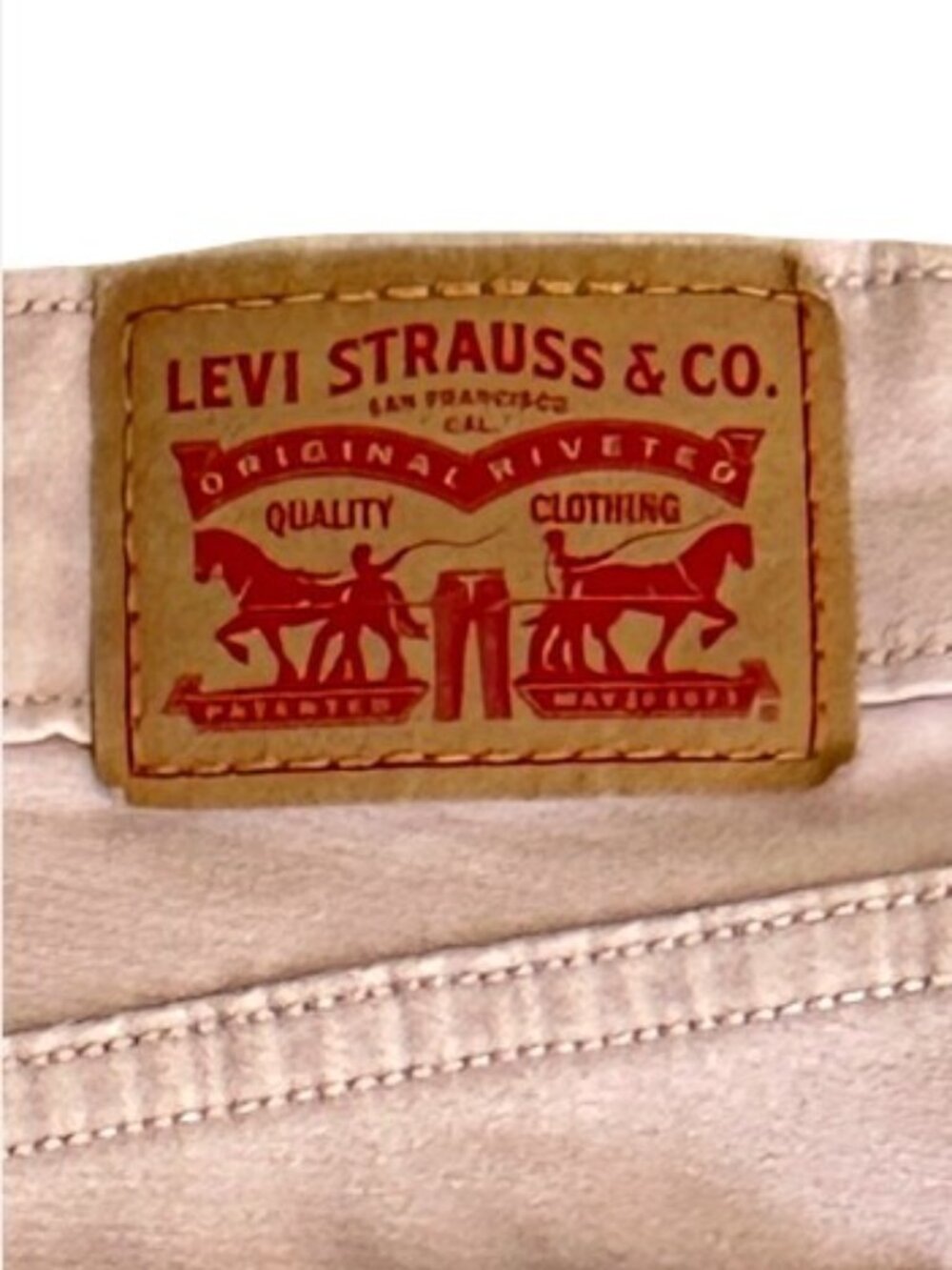 Levi's 505 Straight Leg Mid-Rise Jeans in Chalk Pink - Size 27 - Picture 7 of 9